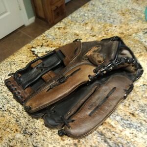 Rare Miken Super Soft 14" Black Brown Leather MFG-4 LHT Baseball Glove